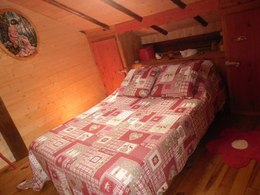 Holiday home Les Gallinaces Docelles